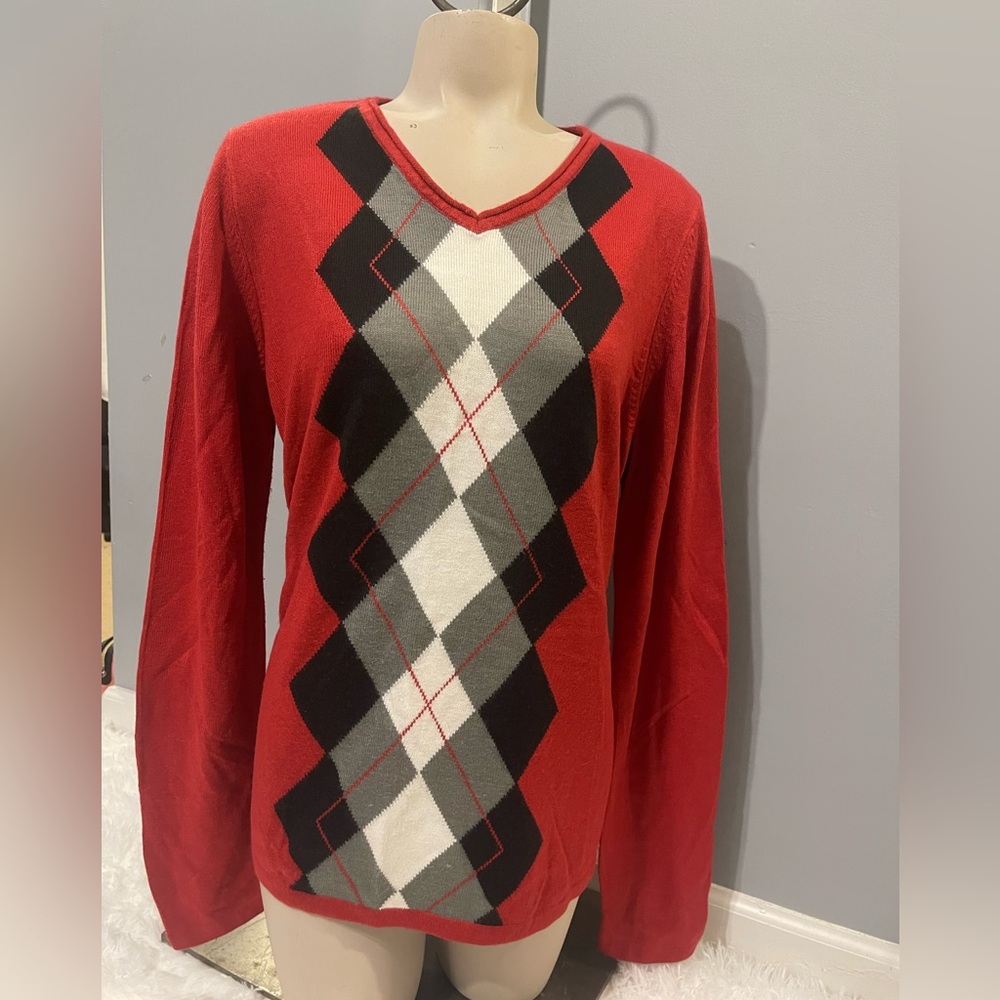 Red black gray argyle v-neck sweater top shirt woman’s large
